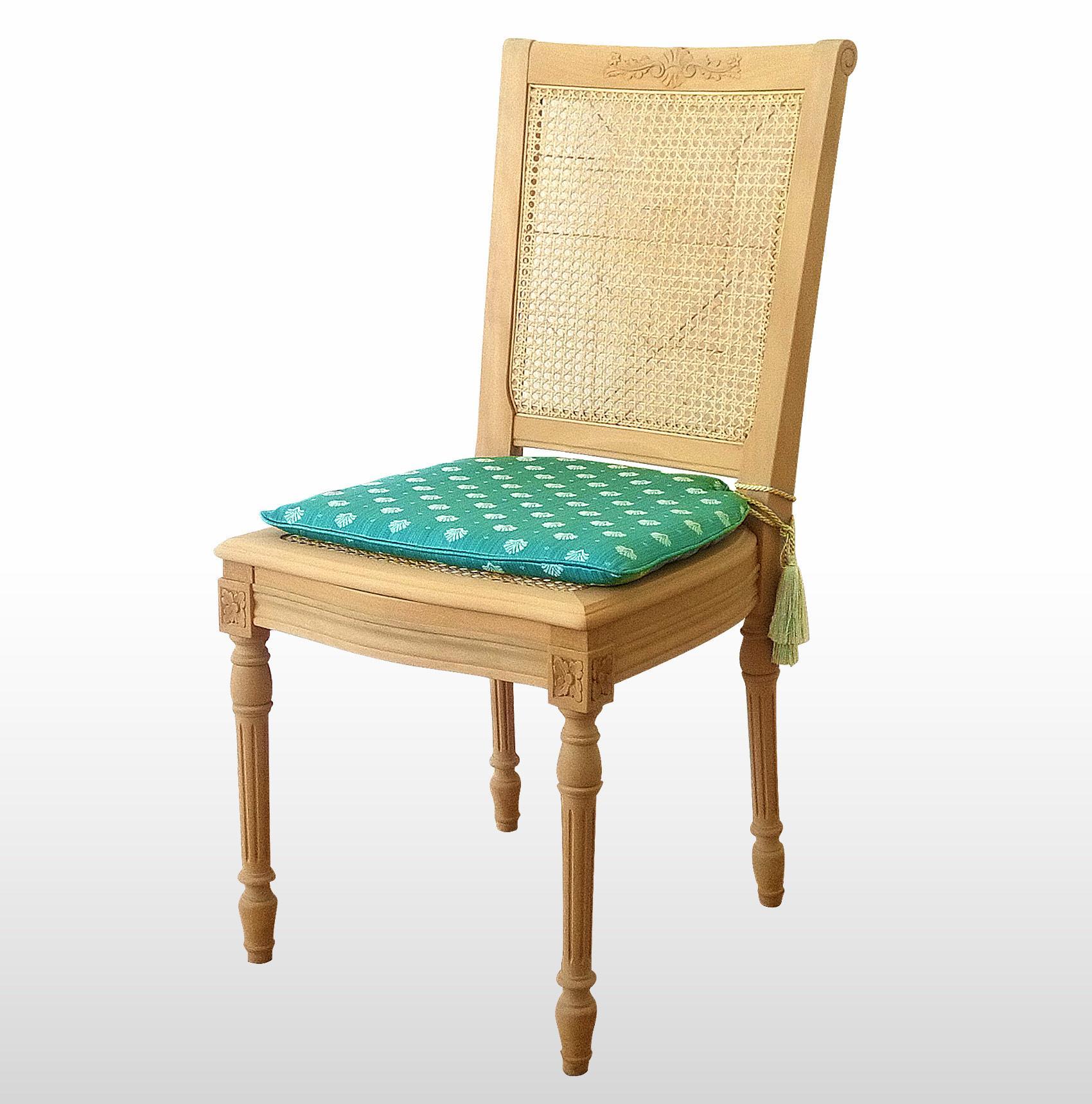 Νεοκλασική καρέκλα με βιεννέζικη ψάθα