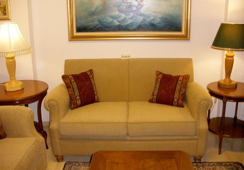 Μοντέρνος καναπές άνετος και διαχρονικός