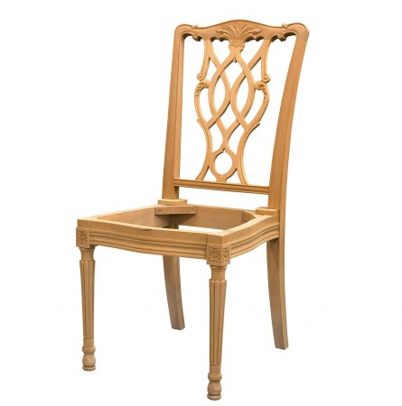 Νεοκλασική καρέκλα με ανάγλυφα μοτίβα